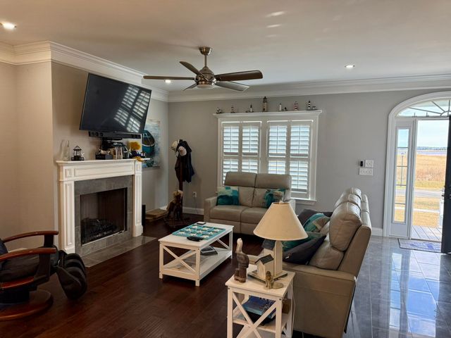 100 Oak Bay Dr., Georgetown, SC 29440