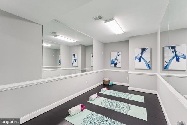 7351 NICOLE MARIE CT, Mclean, VA 22101