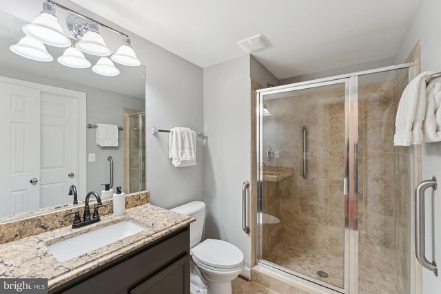 7351 NICOLE MARIE CT, Mclean, VA 22101