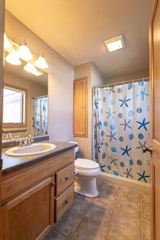 2190 HIDDEN CREEK ROAD, Neenah, WI 54956