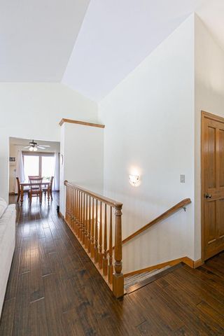 2190 HIDDEN CREEK ROAD, Neenah, WI 54956