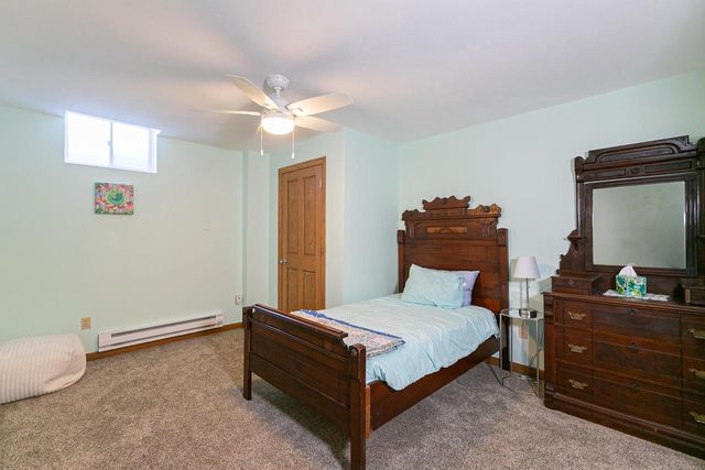 2190 HIDDEN CREEK ROAD, Neenah, WI 54956