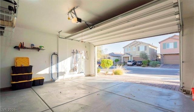 4124 Midnight Crest Avenue, North Las Vegas, NV 89031