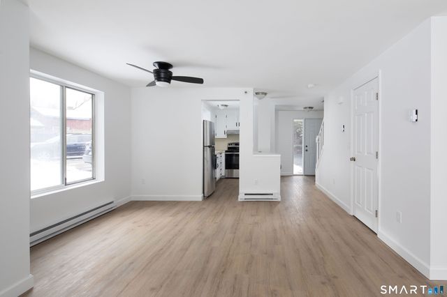 72 North Elm Street APT 2A, North Canaan, CT 06018