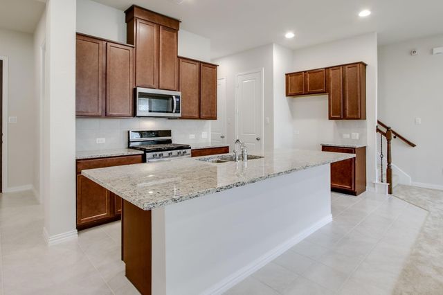 17713 Coralberry Drive, Dallas, TX 75252