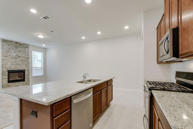 17713 Coralberry Drive, Dallas, TX 75252