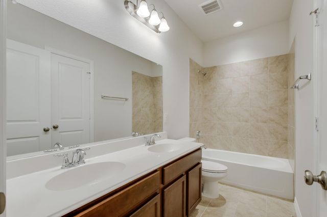 17713 Coralberry Drive, Dallas, TX 75252