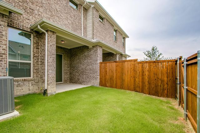 17713 Coralberry Drive, Dallas, TX 75252