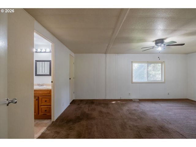 42069 CUT OFF Dr, Lebanon, OR 97355