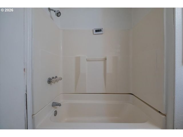 42069 CUT OFF Dr, Lebanon, OR 97355