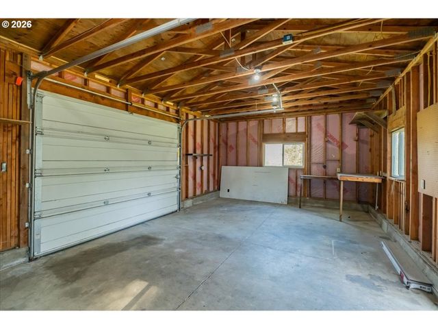 42069 CUT OFF Dr, Lebanon, OR 97355