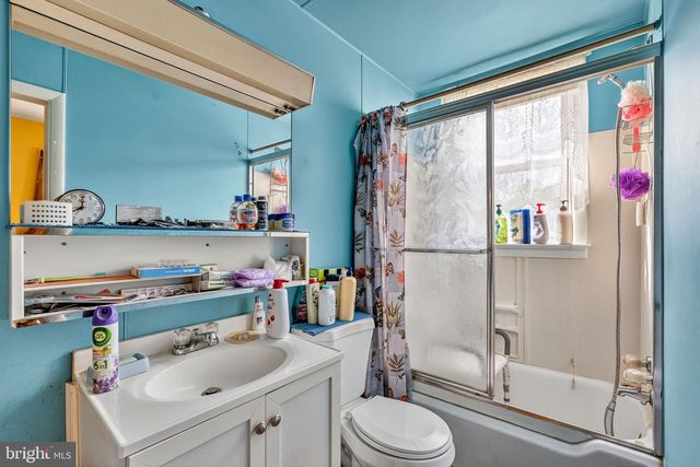 100 PENN ST, Penns Grove, NJ 08069