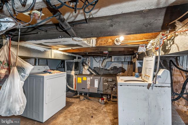 100 PENN ST, Penns Grove, NJ 08069