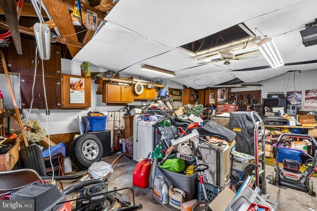 100 PENN ST, Penns Grove, NJ 08069