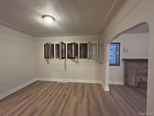 4401 Buckingham Avenue, Detroit, MI 48224