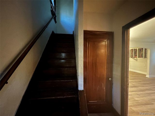 4401 Buckingham Avenue, Detroit, MI 48224