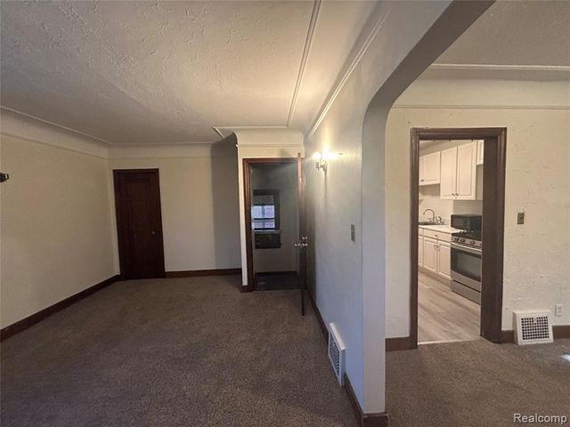 4401 Buckingham Avenue, Detroit, MI 48224