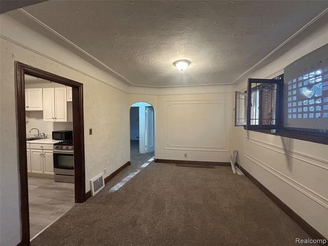 4401 Buckingham Avenue, Detroit, MI 48224