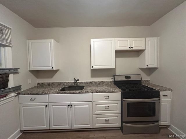 4401 Buckingham Avenue, Detroit, MI 48224