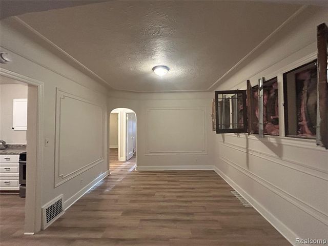 4401 Buckingham Avenue, Detroit, MI 48224