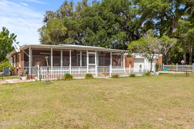 155 RODDY Road, Palatka, FL 32177