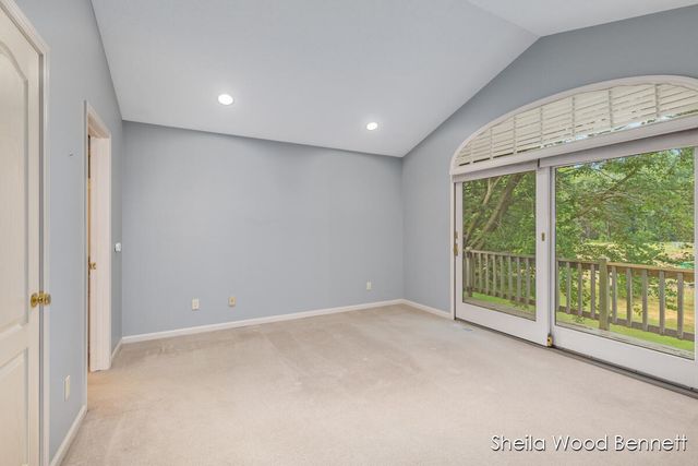 7023 Camelback Drive, Rockford, MI 49341