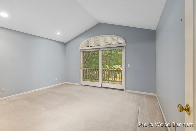7023 Camelback Drive, Rockford, MI 49341