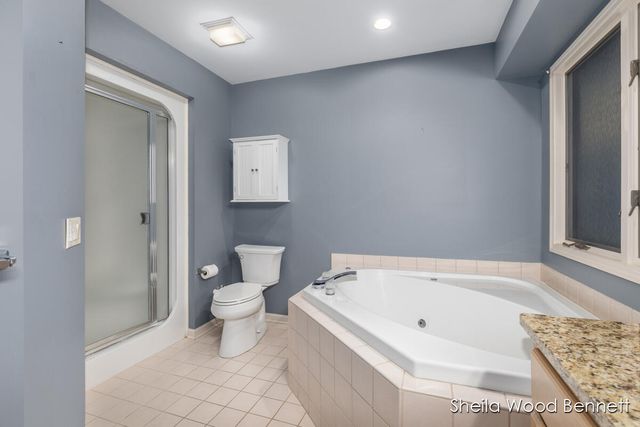 7023 Camelback Drive, Rockford, MI 49341
