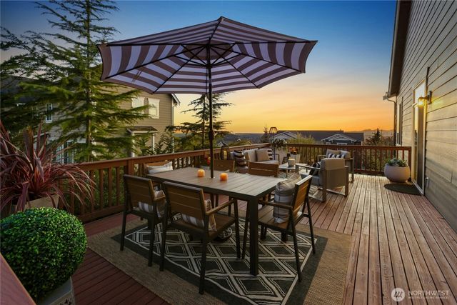 7098 170Th Avenue SE, Bellevue, WA 98006