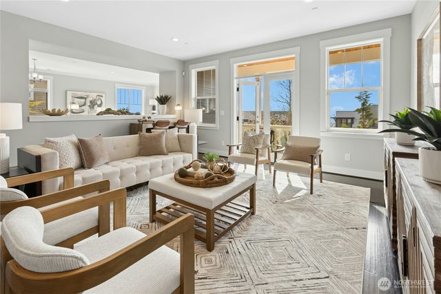 7098 170Th Avenue SE, Bellevue, WA 98006