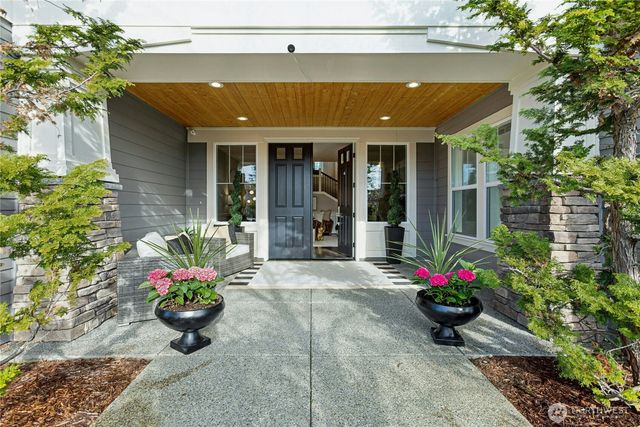 7098 170Th Avenue SE, Bellevue, WA 98006