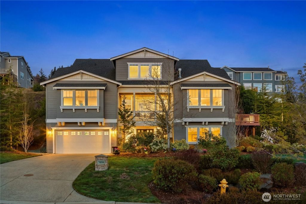 7098 170Th Avenue SE, Bellevue, WA 98006