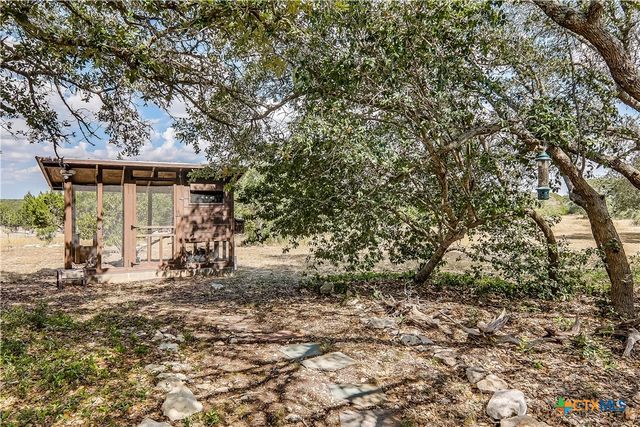 7741 W Fm 243, Bertram, TX 78605