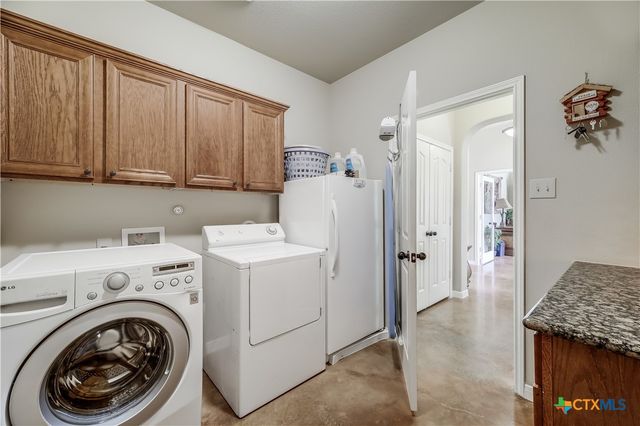 7741 W Fm 243, Bertram, TX 78605