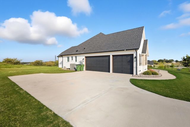459 Red Bird Drive, Springtown, TX 76082