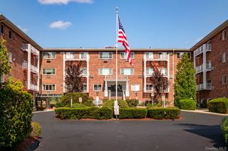 838 Pelhamdale Avenue 1I, New Rochelle, NY 10801