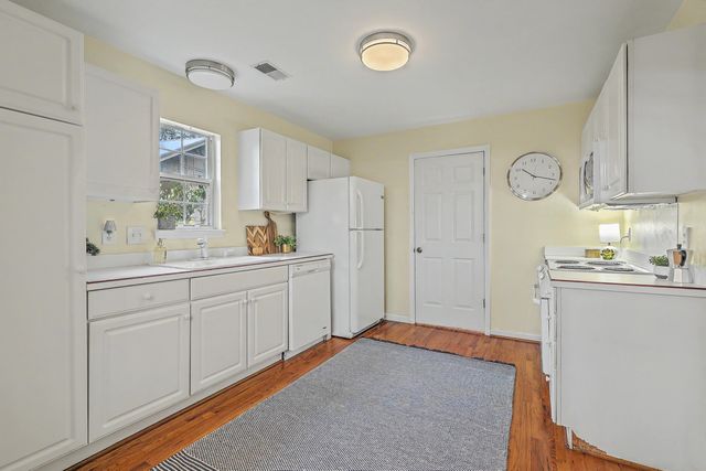 1465 Battery Brown Court, Charleston, SC 29412