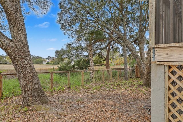 1465 Battery Brown Court, Charleston, SC 29412