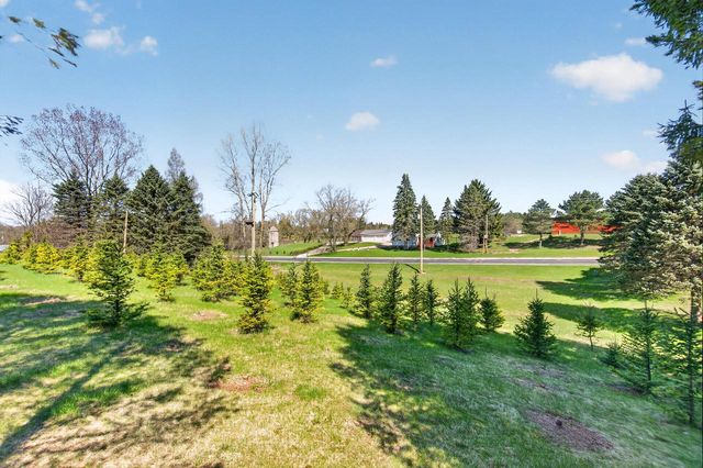 1569 County Highway A, West Bend, WI 53090