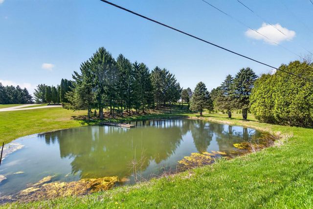 1569 County Highway A, West Bend, WI 53090