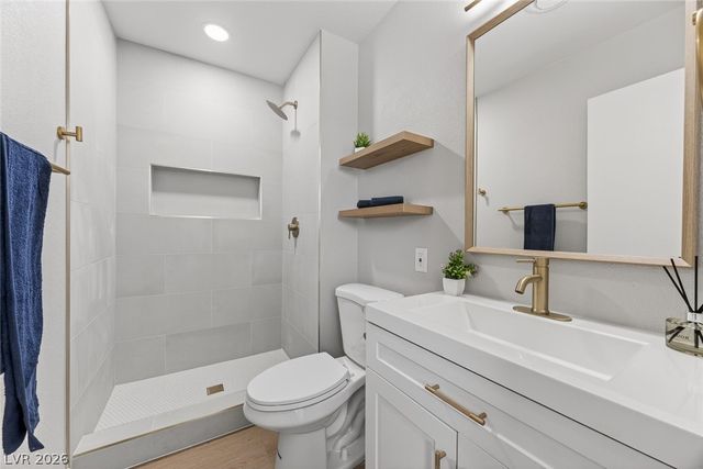 5809 Pebble Beach Boulevard, Las Vegas, NV 89108