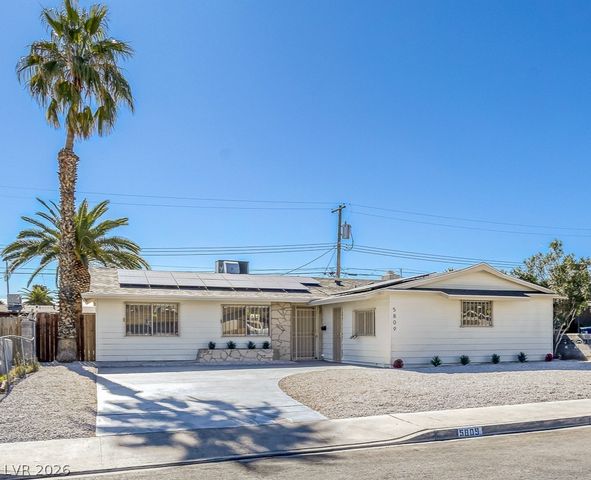 5809 Pebble Beach Boulevard, Las Vegas, NV 89108