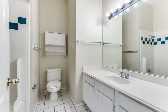 5673 Rockport Lane, Haltom City, TX 76137