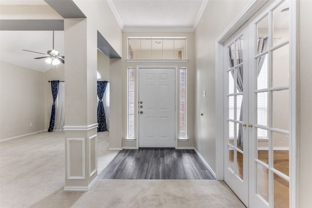 5673 Rockport Lane, Haltom City, TX 76137