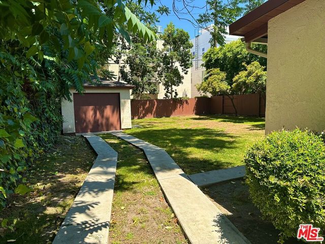 4608 Saloma Avenue, Sherman Oaks, CA 91403