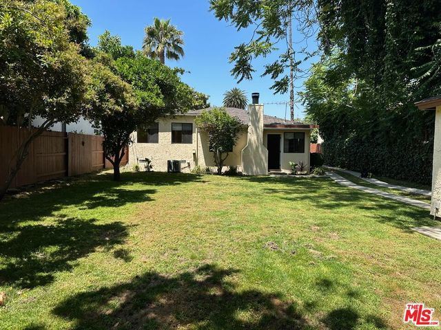 4608 Saloma Avenue, Sherman Oaks, CA 91403