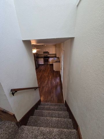 5166 Middlecoff Road B, Corpus Christi, TX 78413