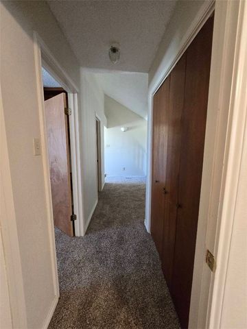 5166 Middlecoff Road B, Corpus Christi, TX 78413
