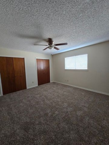 5166 Middlecoff Road B, Corpus Christi, TX 78413