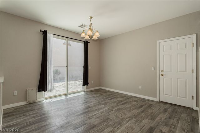8611 Splendid Leaf Court, Las Vegas, NV 89178